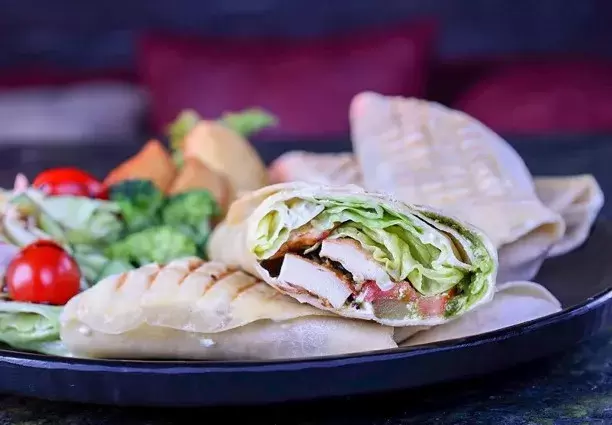 تصویر چیکن رپ